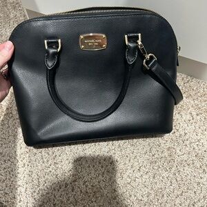 Black Michael kors bag